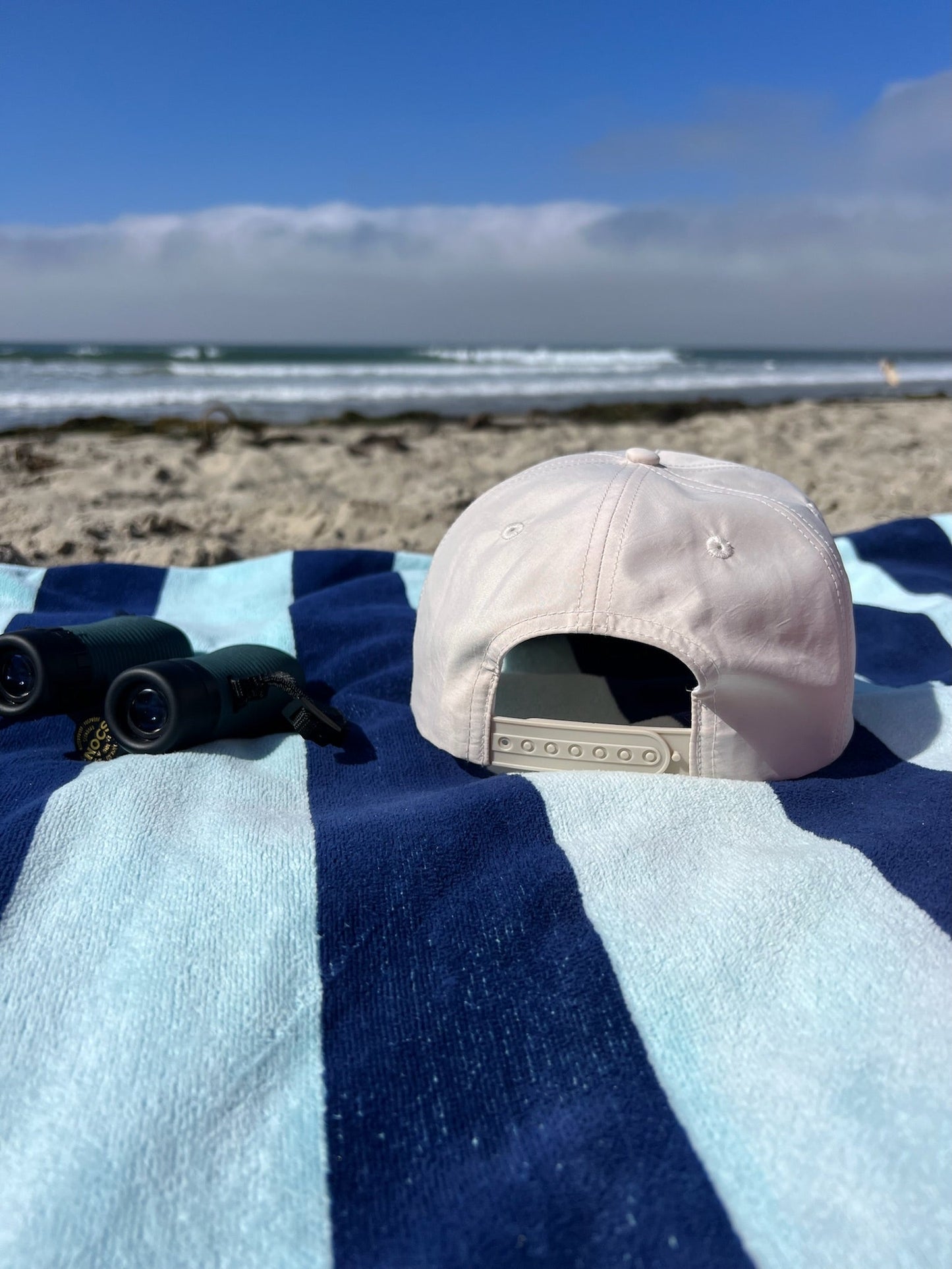 Surfer snapback hat. Back of hat. 